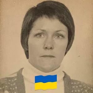 Meet your Posher, Nola